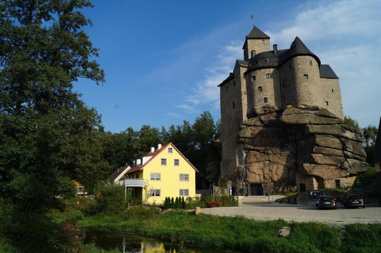 Ferienwohnung Und Sommerhaus Unter Der Burg Falkenberg  Kültér fotó